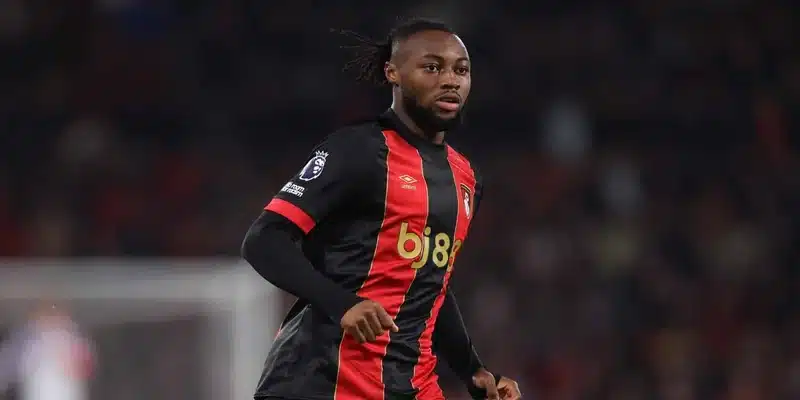 Antoine Semenyo là ai, mà làm MU phải săn đuổi